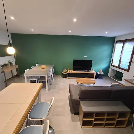 Maison Village Serignan